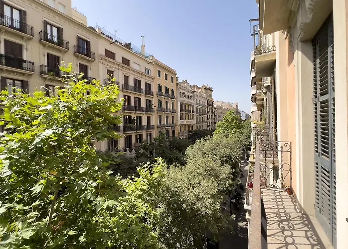 Coimpact Coliving Mallorca Отель Барселона